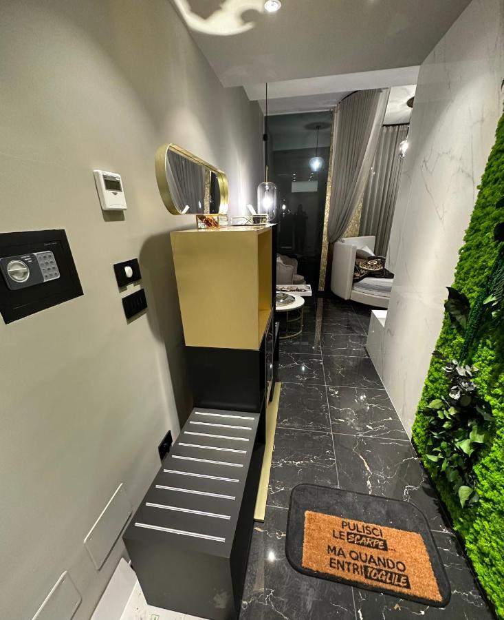 Versace Luxury Room Corleone Ngoại thất bức ảnh