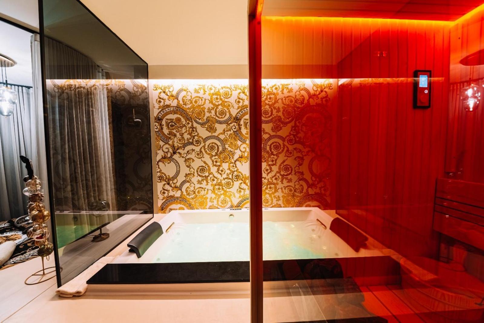 Versace Luxury Room Corleone Ngoại thất bức ảnh